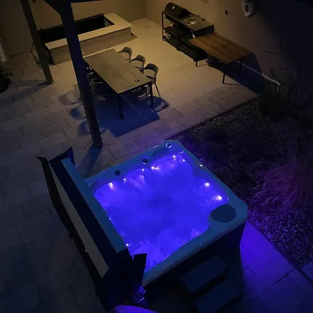 Park Apartman Balatonszárszó